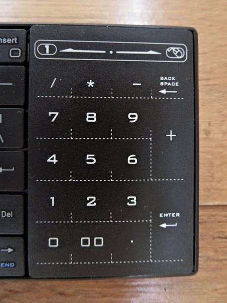 Banggood: Портативная Bluetooth клавиатура с сенсорной панелью