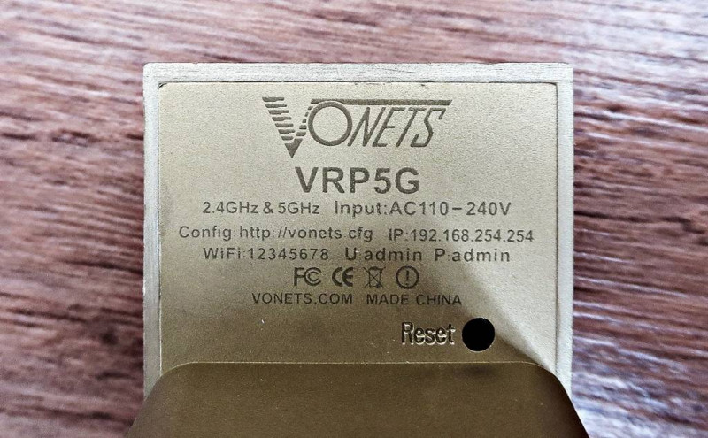 TVC-Mall: Компактный мост-репитер VONETS VRP5G с поддержкой частоты 2,4 и 5 ГГц для расширения покрытия WiFi