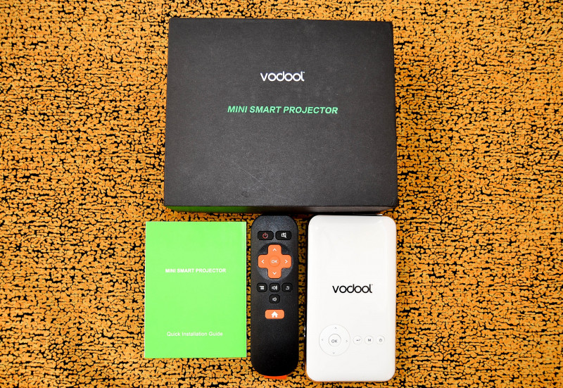Магазины Китая: Портативный DLP проектор Vodool на Android с разрешением WVGA - 854*480