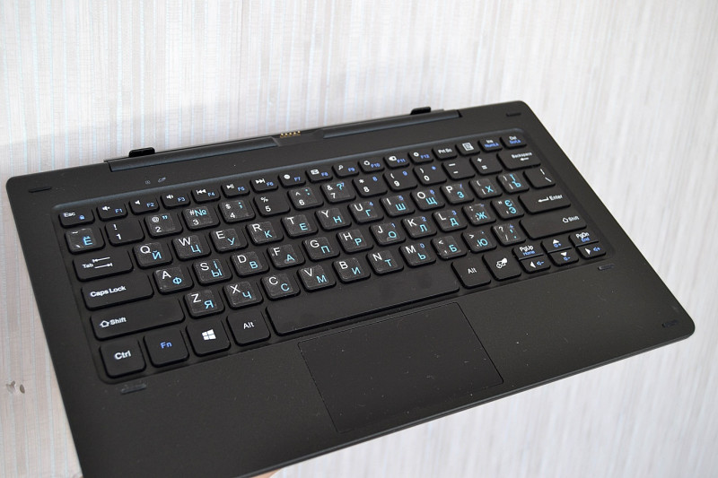 GearBest: Cube iWork 1X -  12 дюймовый планшет\нетбук с клавиатурой док станцией на Windows и возможностью установить Dual OS