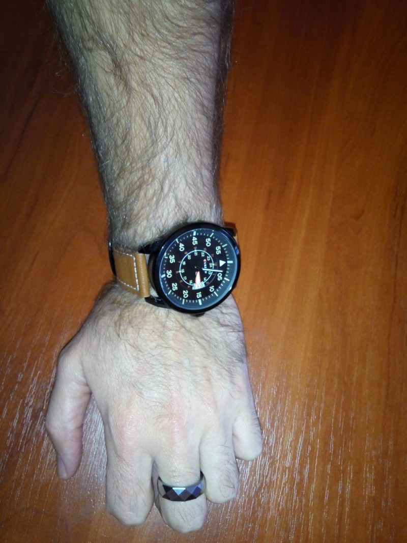ChinaBuye: Curren - достаточно крупные кварцевые наручные часы