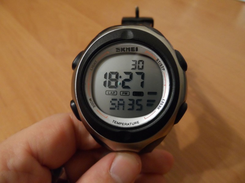 ChinaBuye: Skmei - спортивные часы с термометром