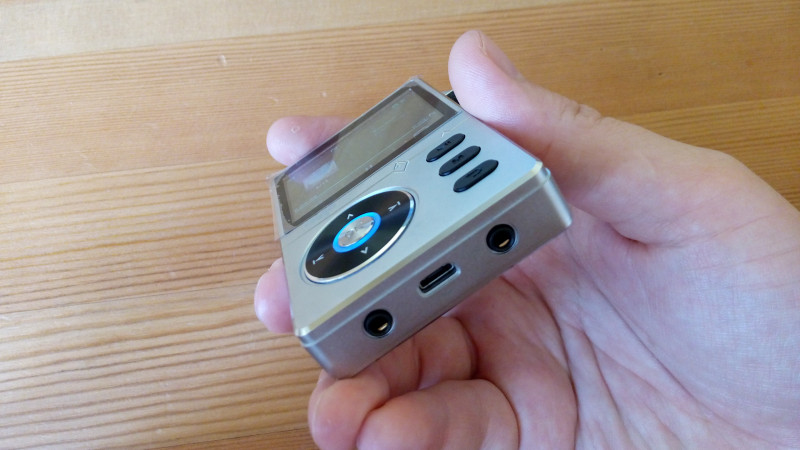 GearBest: Hi-Fi плеер Aigo 108 - лучший звук за свои деньги!