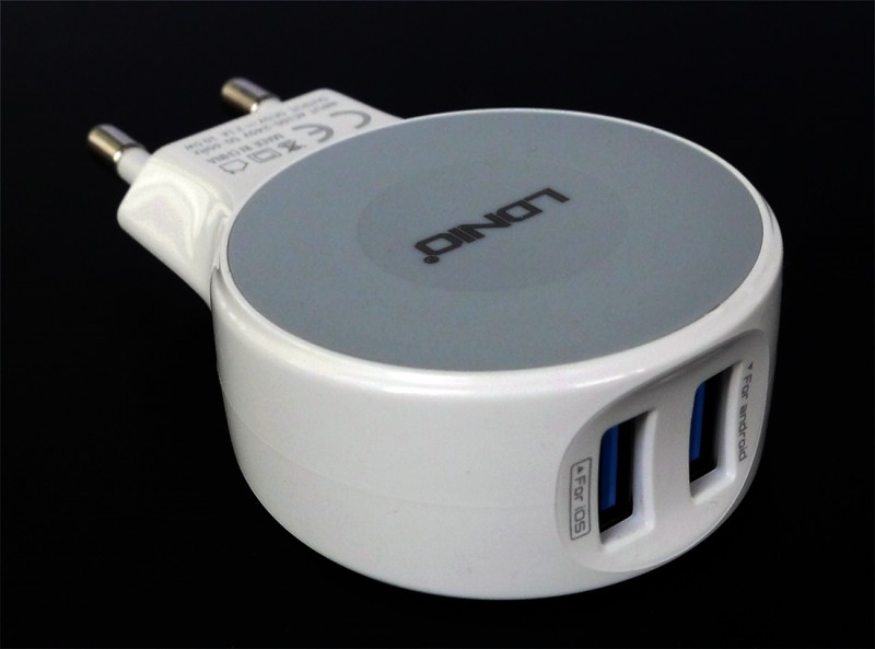 TVC-Mall: Зарядное устройство LDNIO A2269 на 2.1А + usb кабель