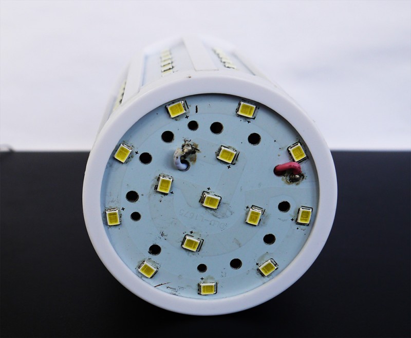 ChinaBuye: Светодиодная лампа 18W SMD2835 84-LED
