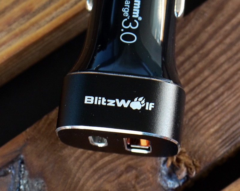 Banggood: Автомобильное зарядное устройство BlitzWolf BW-C8 с QC 3.0 33W + кабель USB