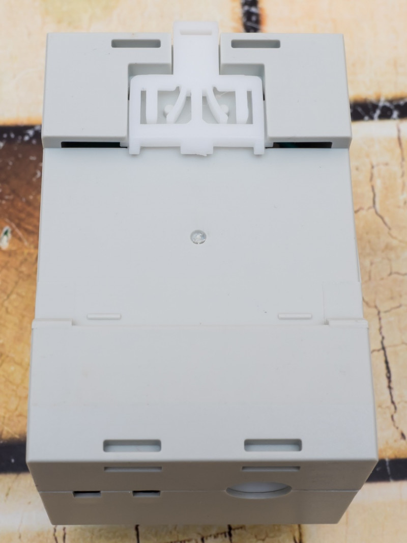 GearBest: Энергомонитор ELECALL D52 - 2048 для крепления на DIN рейке