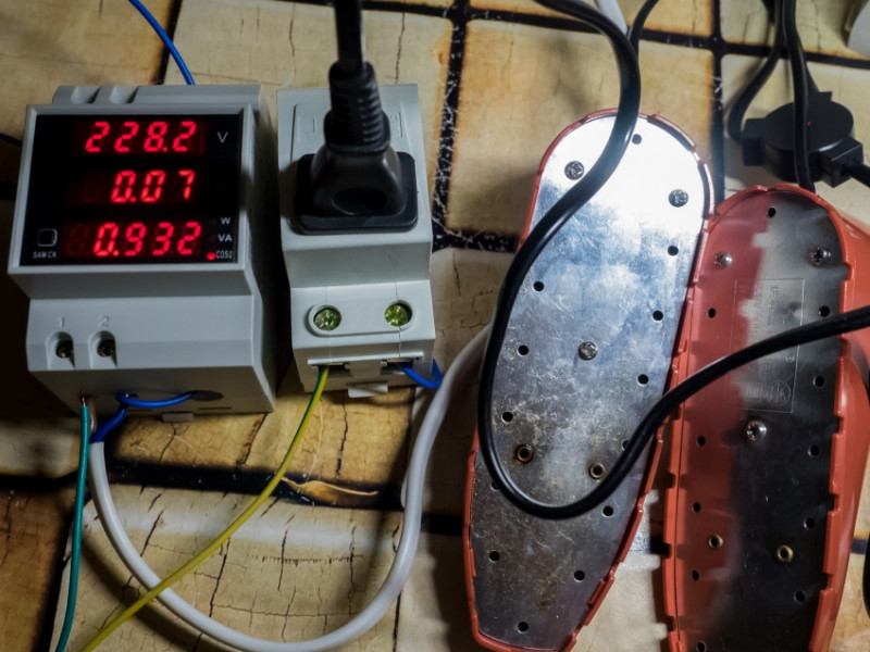 GearBest: Энергомонитор ELECALL D52 - 2048 для крепления на DIN рейке
