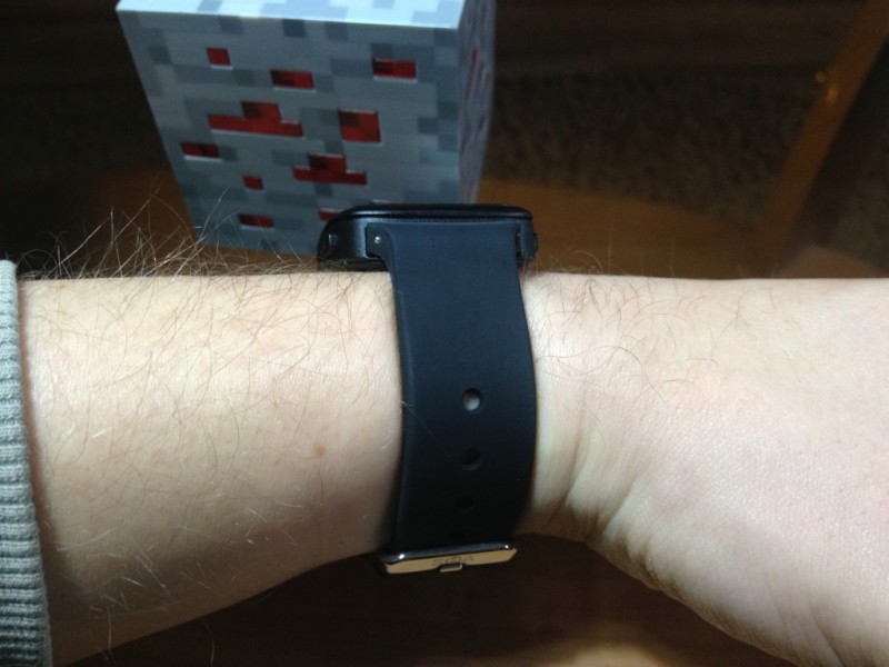 GearBest: Умные часы SMA-Q с цветными электронными чернилами и заявленной автономностью 30 дней