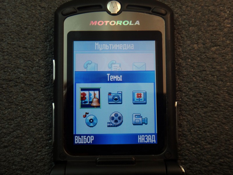 DD4: Обзор Motorola Razr v3i восстановленная refurbished