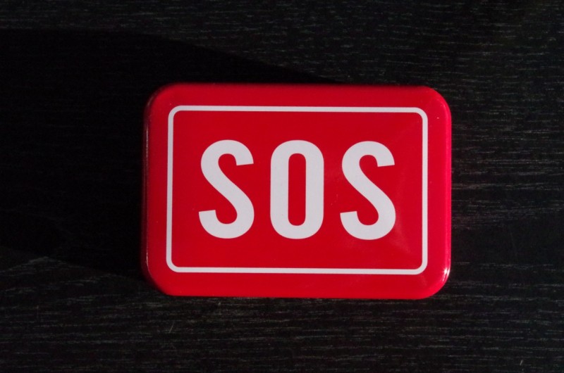 ChinaBuye: SOS набор и салфетки с йодом