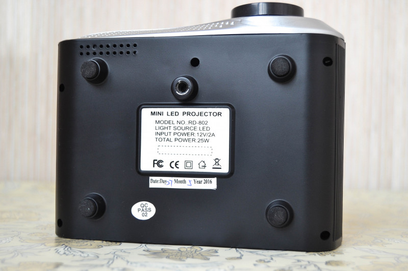 Обзор Mini Led Projector RD-802 - дешевый китайский проектор