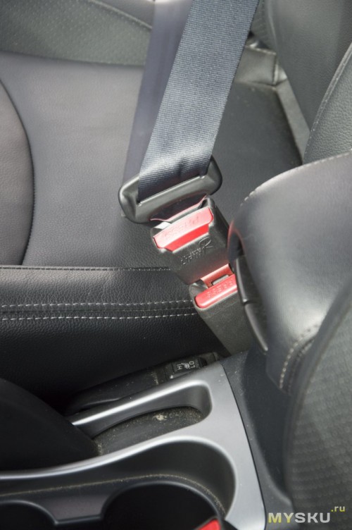 Заглушки ремней безопасности в автомобиле