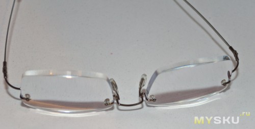 очки, разные ракурсы
