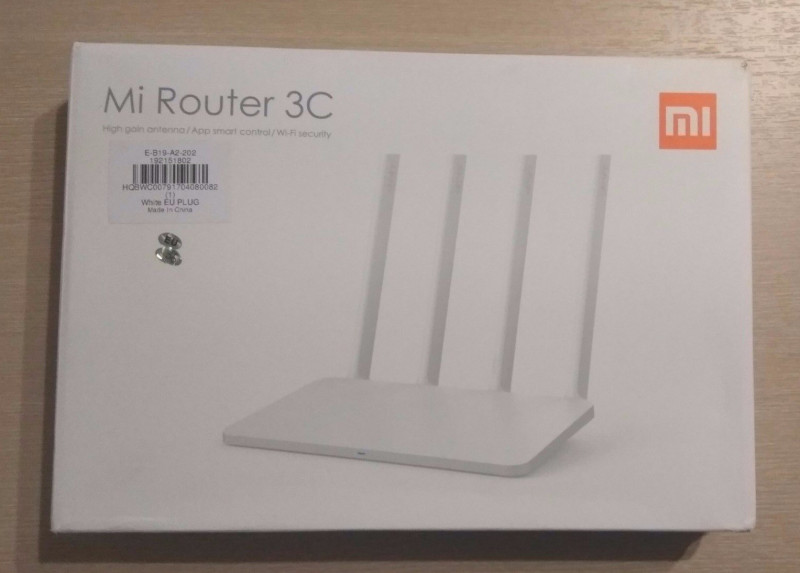 Версии роутеров xiaomi. Xiaomi 3c роутер. Mi Router 3g коробка. Коробка от роутера ксяоми 3. Линейка роутеров Сяоми.