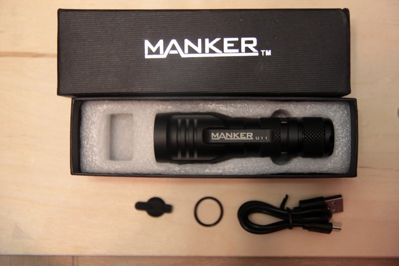 EDC фонарик с USB-зарядкой Manker U11 (довеском мини-обзор хорошего и недорогого наключника Manker E01)