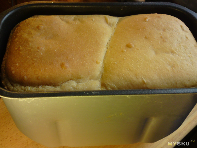 Рецепт хлебопечка пасхальных. Gorenje bm1200bk. Тесто для кулича в хлебопечке. Пасхальный кулич в хлебопечке горение bm900w. Рецепты кулича пасхального в хлебопечке горение BM-900w.